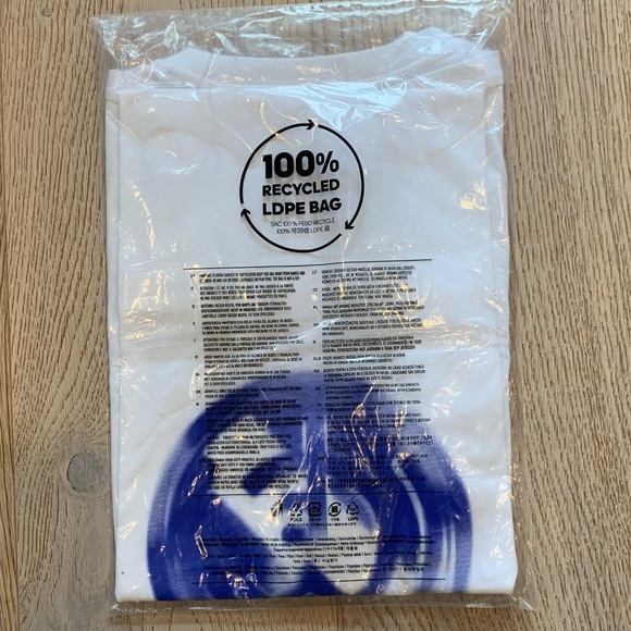 Brand new adidas graphic tee - Picture 2 of 2